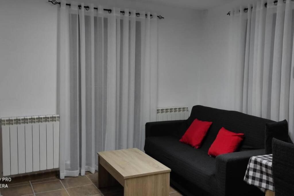 Casa Xavier - Apartamento 1 アヘル エクステリア 写真